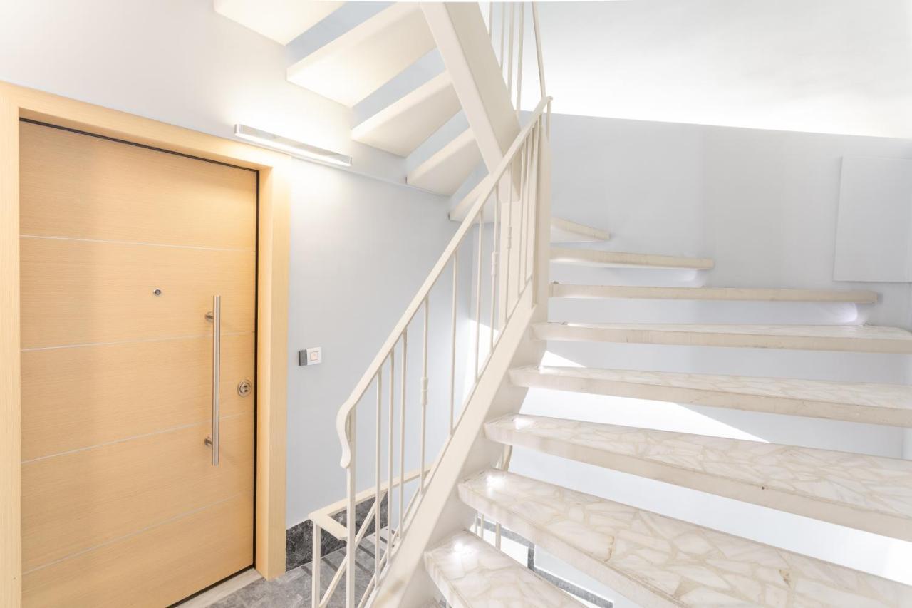 Acropolis Suites - Where Else In Athens? Exteriör bild
